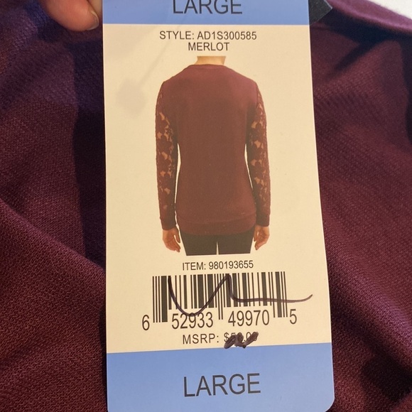 Adrianna Papell Lace Long Sleeves Top - Picture 5 of 5